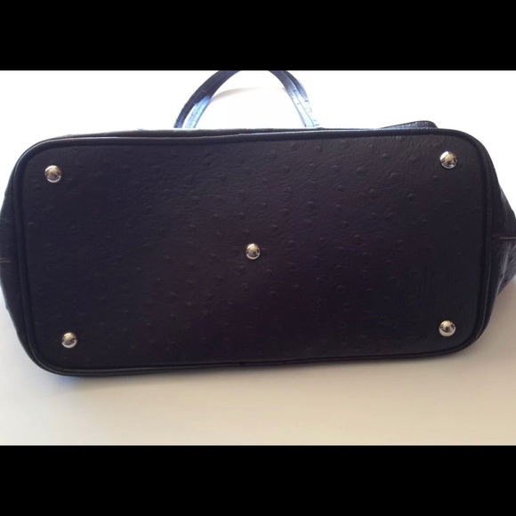 👗SALE Brown Ostrich style Leather, logo charm NWOT- only 2 bundle for 15 % off - Picture 4 of 13